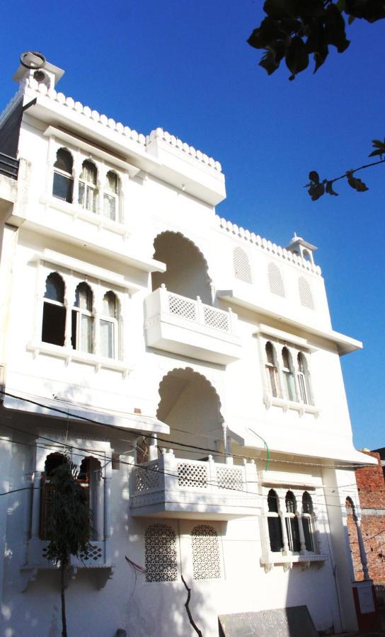 Hindupura Residency Hotel ซาวาย มาโดปูร์ ภายนอก รูปภาพ